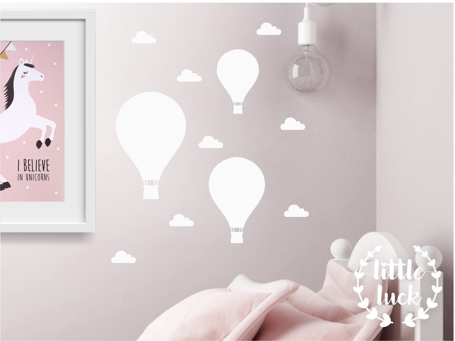 Wall stickers hot air balloons & clouds